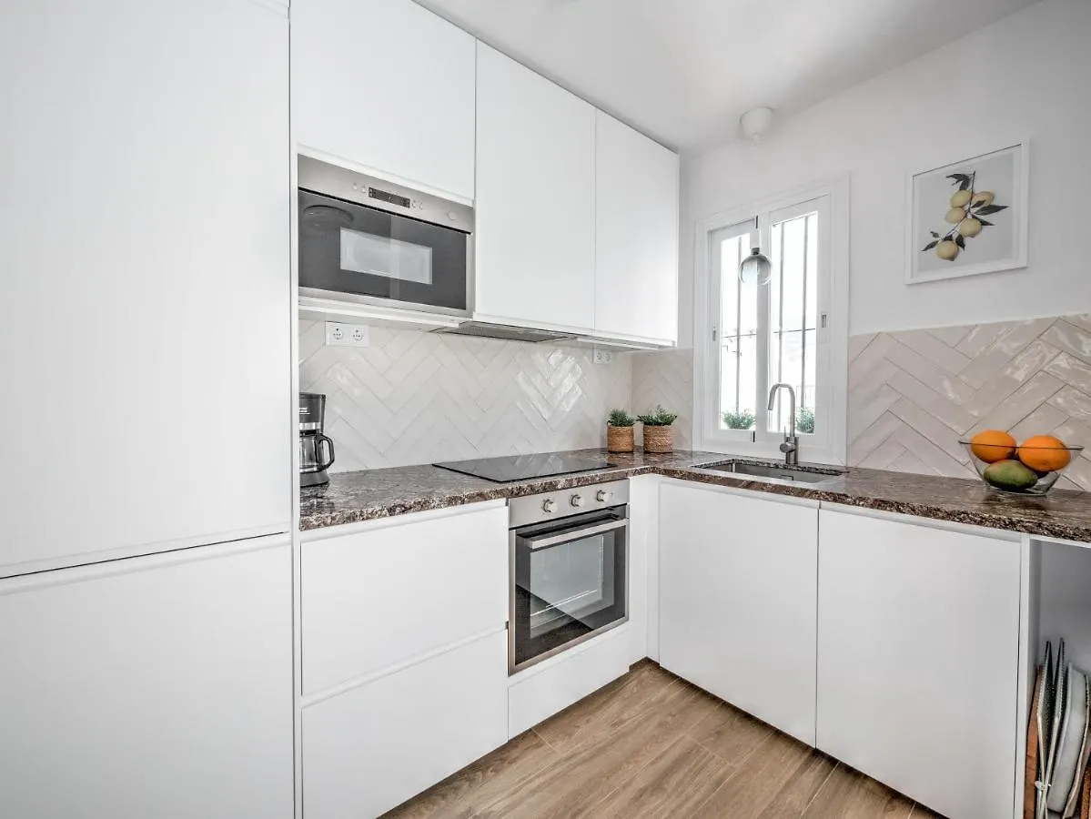 Apartmán Fantastic Penthouse With Roof Terrace In The Heart Of Nerja