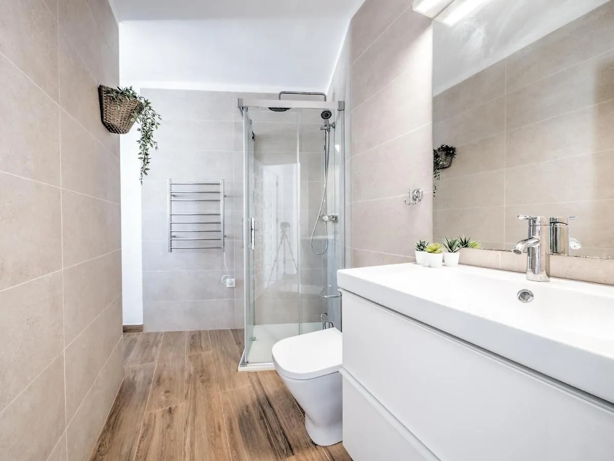 Apartmán Fantastic Penthouse With Roof Terrace In The Heart Of Nerja