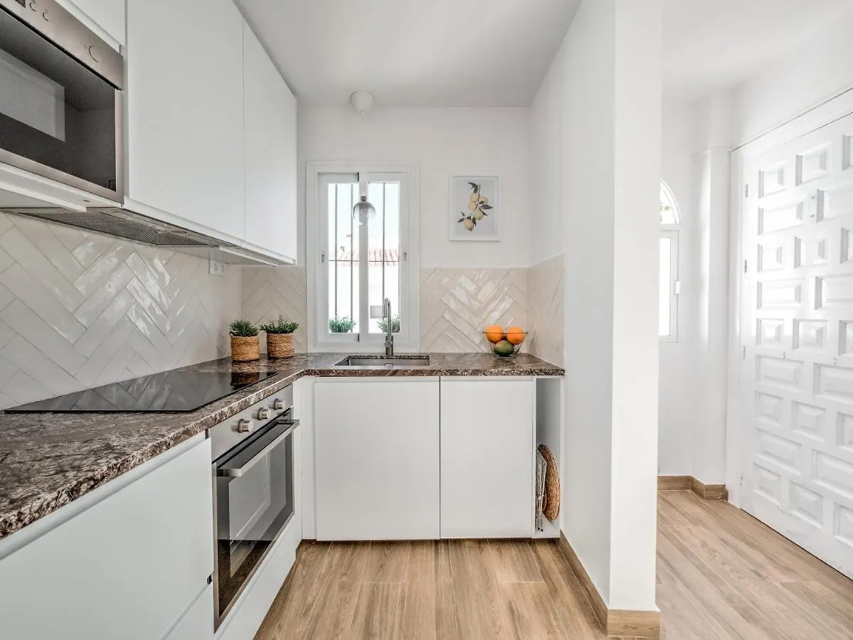 Apartmán Fantastic Penthouse With Roof Terrace In The Heart Of Nerja