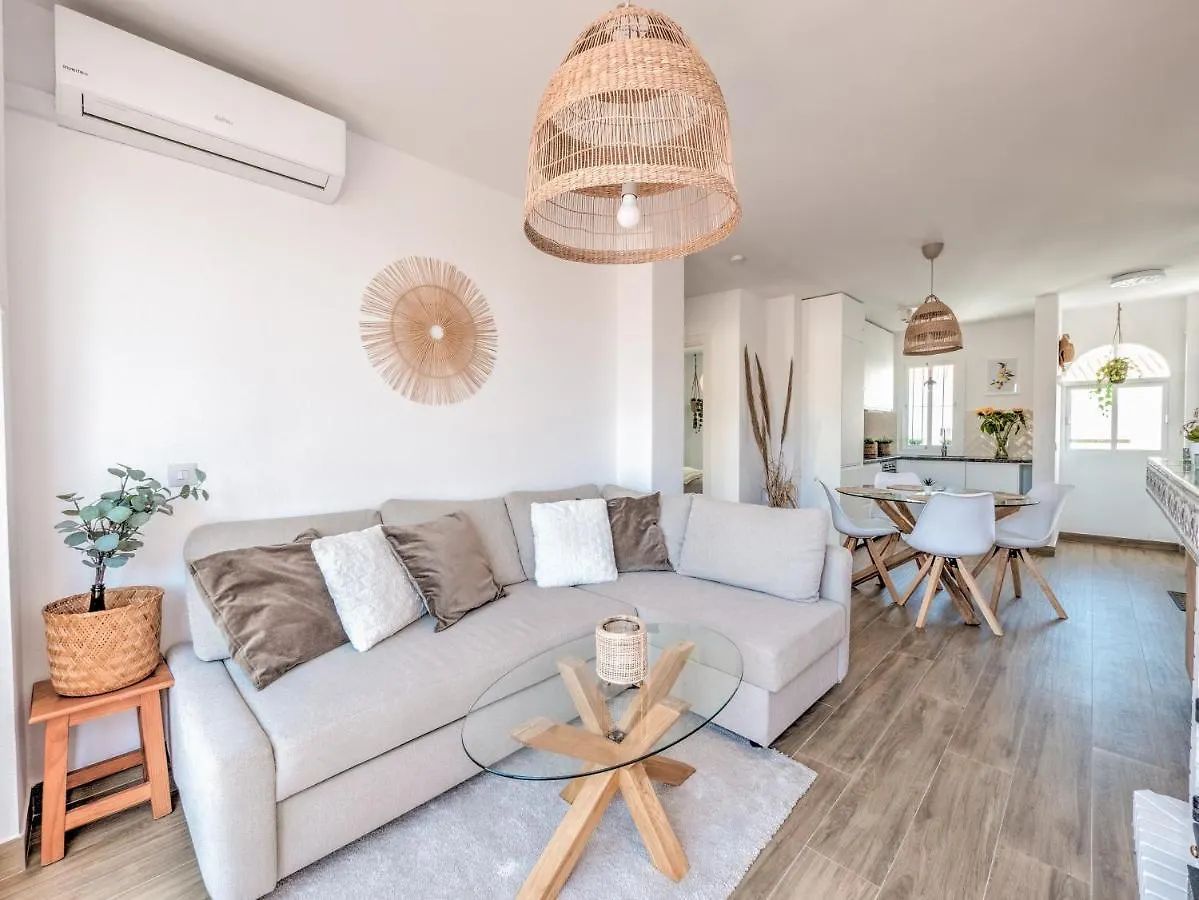 Apartmán Fantastic Penthouse With Roof Terrace In The Heart Of Nerja Španělsko
