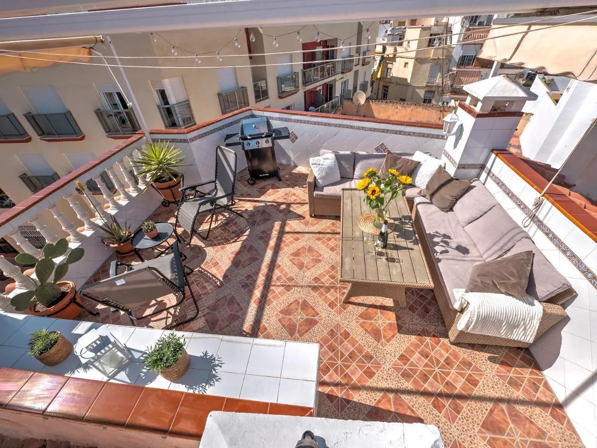 Fantastic Penthouse With Roof Terrace In The Heart Of Nerja Apartment