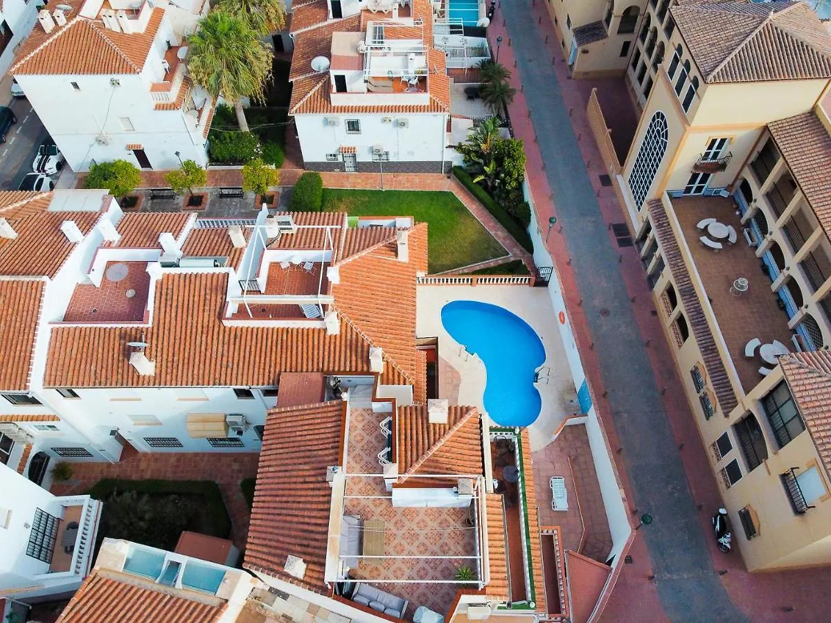 Fantastic Penthouse With Roof Terrace In The Heart Of Nerja Apartman 0*,  Spanyolország