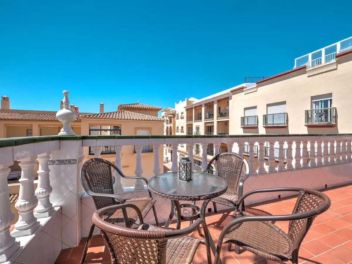 Fantastic Penthouse With Roof Terrace In The Heart Of Nerja Apartman