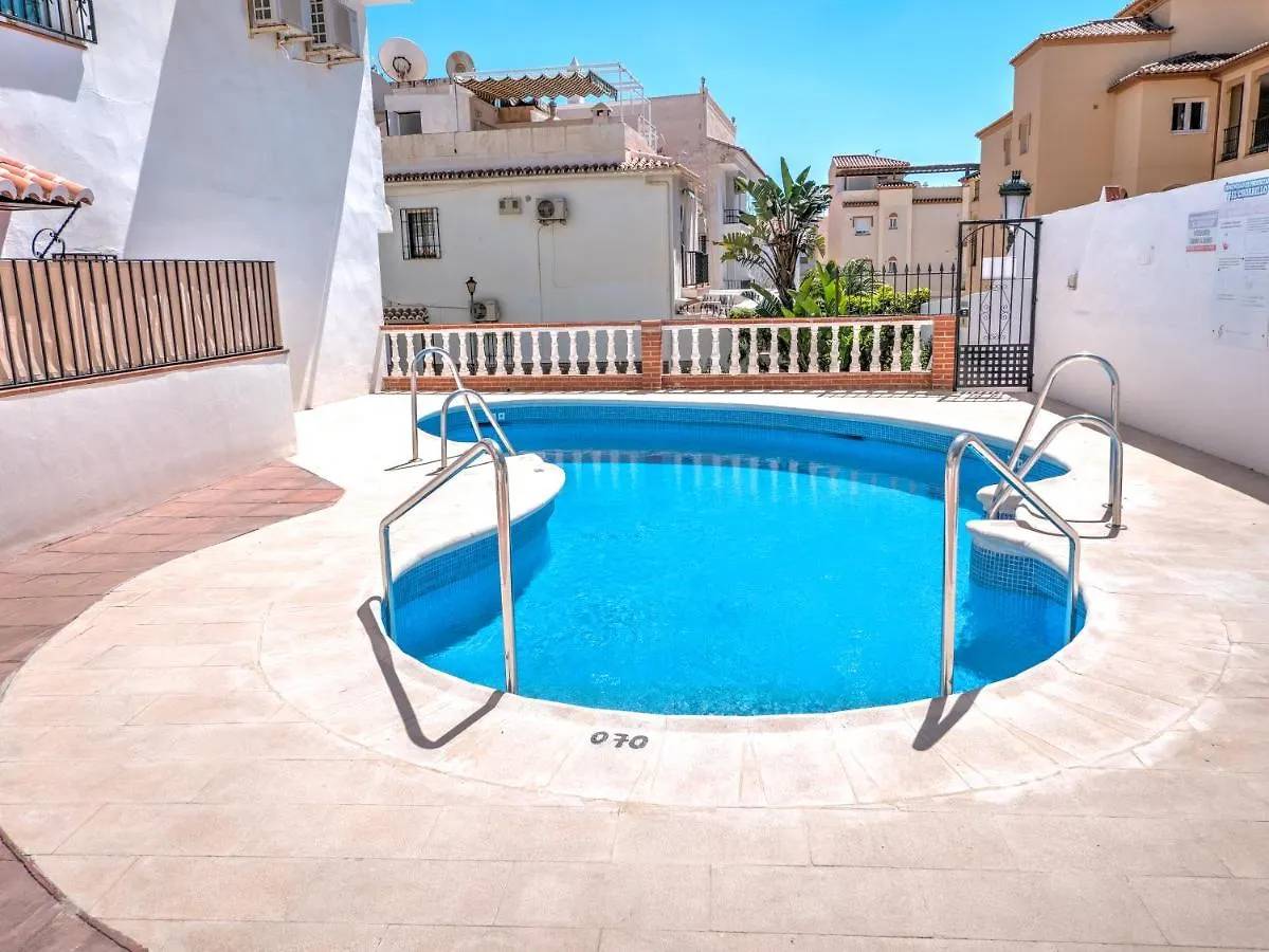 Fantastic Penthouse With Roof Terrace In The Heart Of Nerja Apartman 0*,  Spanyolország