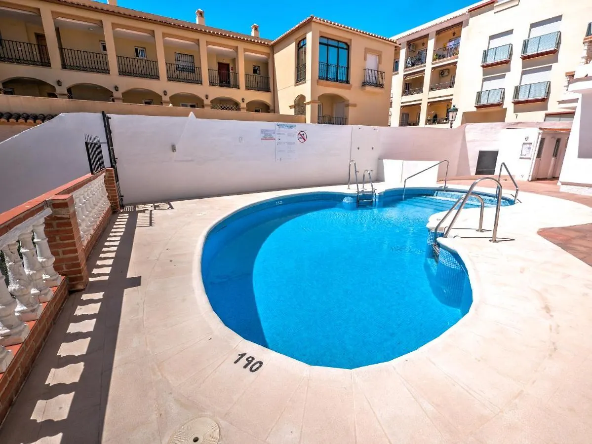 Fantastic Penthouse With Roof Terrace In The Heart Of Nerja Apartman